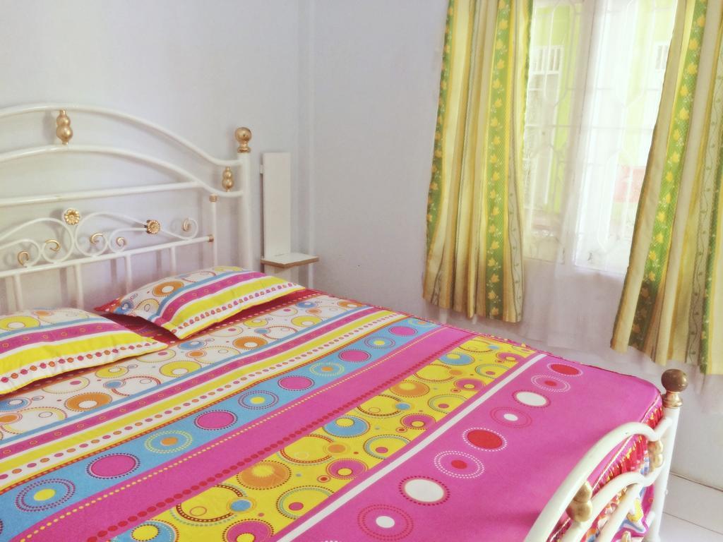 Griya 24 Homestay Medan Dış mekan fotoğraf