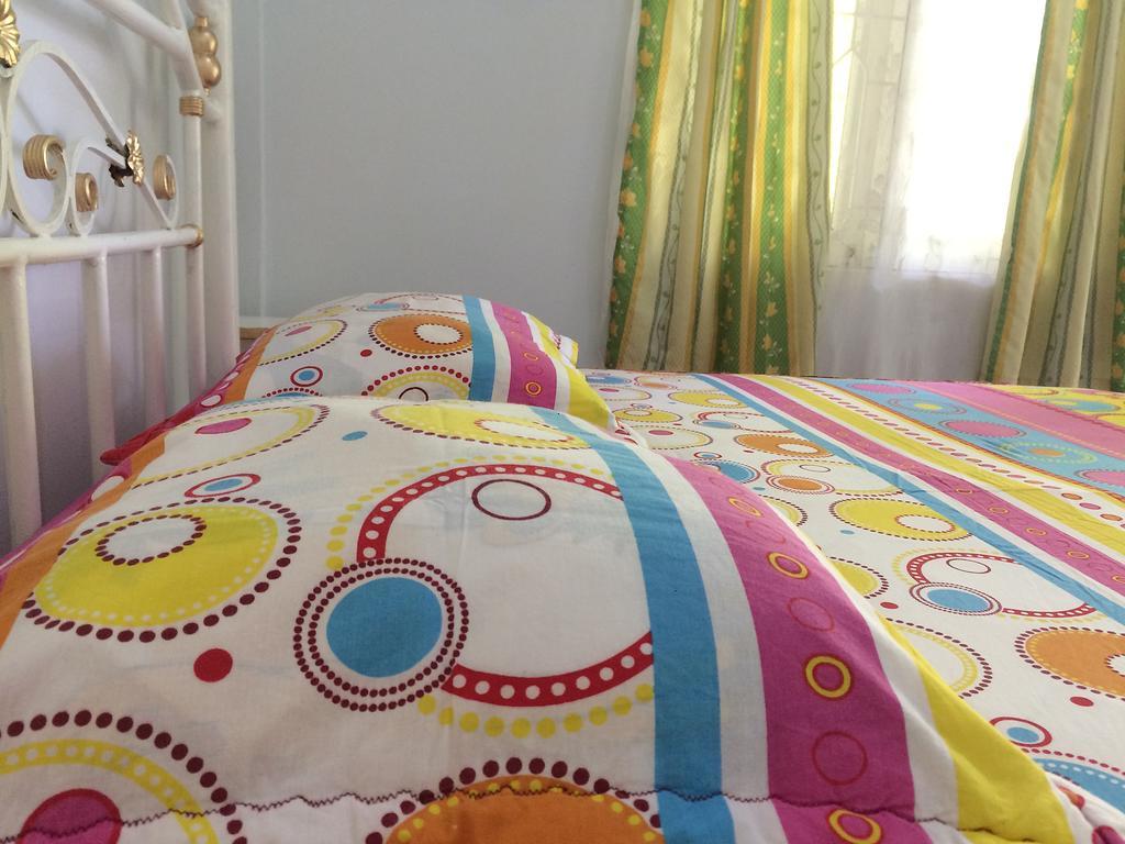 Griya 24 Homestay Medan Dış mekan fotoğraf